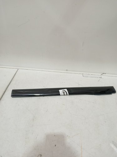 GILA ECONOMY WINDOW TINT, 35% VISIBLE LIGHT TRANSMISSION, 35% REJECTED HEAT - 24" x 6.5FT - DARK SMOKE (MODEL: NRS46) image 3