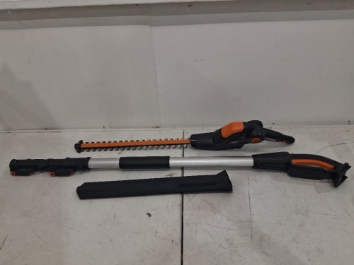 WORX POWER SHARE 2-IN-1 EXTENDABLE CORDLESS HEDGE TRIMMER - 20" BLADE/20V - ORANGE (MODEL: WG252) image 3