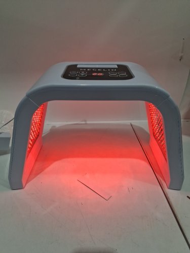 2pc megelin led light therapy machine with goggles - multiple settings image 3