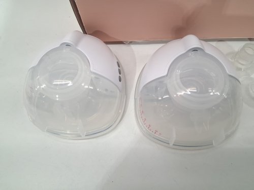 lulia wearable breast pump with 4 modes and 9 levels and carry bags - white image 5