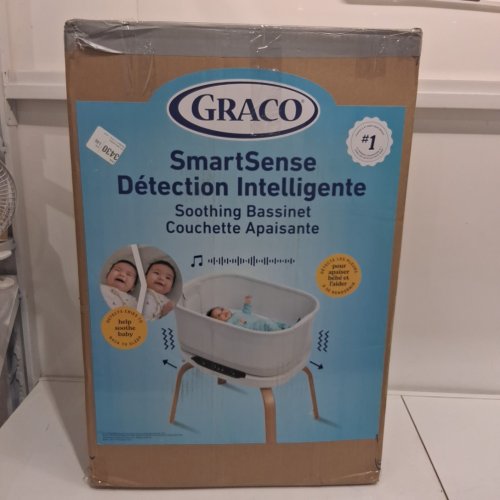 graco smartsense soothing bassinet Bassinet and Rocker with Cry Detection Technology 100% Organic Cotton Sheet - luna (model: 2227904) image 2