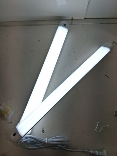 2pkmotion sensor led strip lights - 2500-6500k - 16"x1.4" - white (model: GG201) image 2
