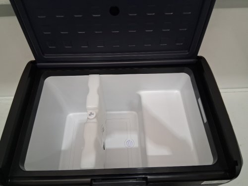 BODEGACOOLER Waterproof Electric Car Refrigerator Cooler - 60L - navy blue (model: MCD40D) image 10