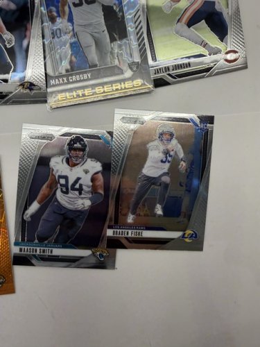 95 ASSTD FOOTBALL CARDS image 17