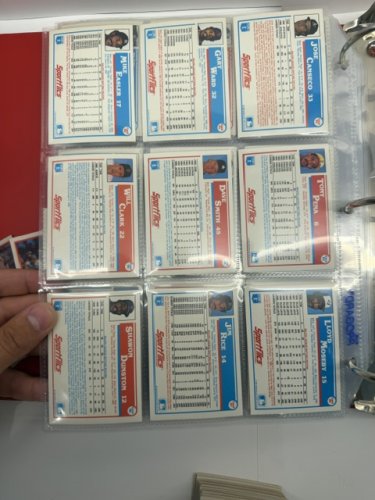 APPRX 500+ 1986 SPORTFLICS BASEBALL CARDS (LOTS OF BIG NAMES) image 4
