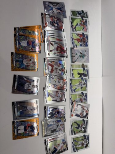 95 ASSTD FOOTBALL CARDS image 12