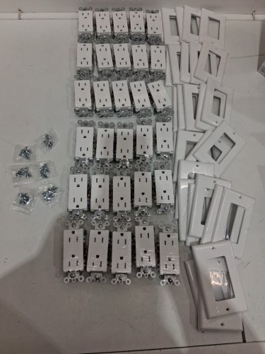 30PK Xtricity Decorative Duplex Wall Outlet - WHITE (MODEL: 1846758) image 3