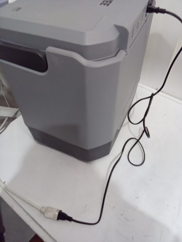 GarveeTech Electric Cooler & Warmer Portable Car Refridgerator - 33L - Grey (Model: CBP-33L-A) image 8