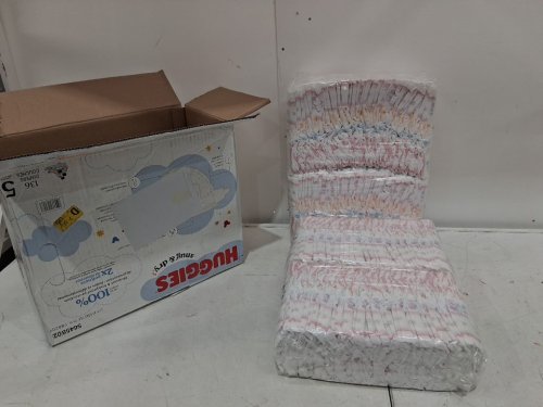 136pk huggies baby snug and dry disposable diapers - size 5 (27lb+) - Disney Pattern image 3