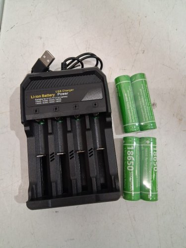 ADJUSTABLE 4-SLOT LITHIUM BATTERY SMART CHARGER - 2000MAH 5V - BLACK (MODEL: MS-5D84A) image 2