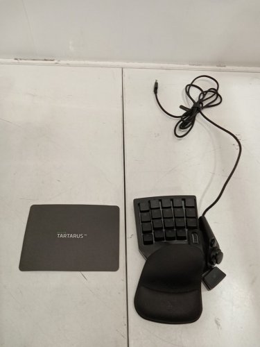 Razer Tartarus v2 Gaming Keypad: Mecha-Membrane Key Switches - 32 Programmable Keys - Customizable Chroma RGB Lighting - Programmable Macros - Classic Black (Model: RZ07-0227) image 3