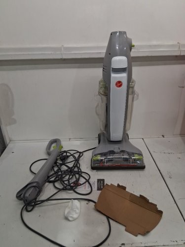 Hoover Floormate Deluxe multi-surface wet & dry vacuum cleaner - silver (model: FH40160) image 3