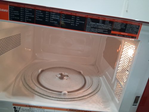 GALANZ RETRO STYLE COUNTERTOP MICROWAVE OVEN - 0.7CU.FT - red (MODEL: GLCMKZ07rdr07) image 4