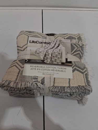 LIFE COMFORT REVERSIBLE COTTON THROW BLANKET - 50" X 64" - GREY (MODEL: 1726023) image 2