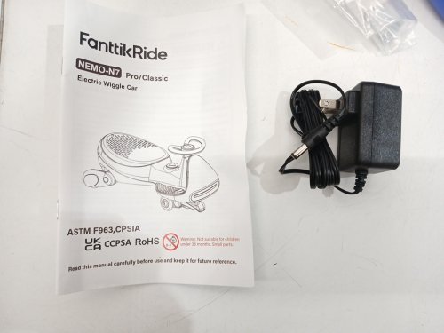 fanttikride nemo n7 pro rechargeable bluetooth electric wiggle car with pedals - 2-speed , 12V - 150LBS MAX - Green/Blue (Model: nemo n7) image 5