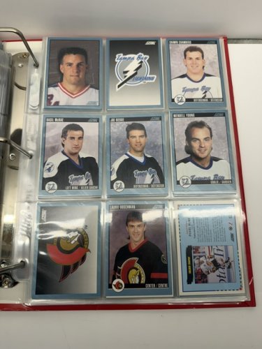 580 APPROX ASSSTD SCORE 1992 NHL HOCKEY CARDS image 4