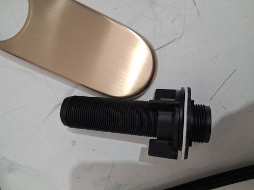 Delta Boyd Kitchen Faucet with Soap Dispenser - Champagne Bronze (model: 19893z-czsd-dst) image 6