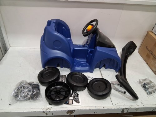 Step2 Push Around Buggy GT car with seat belt & horn - 50LBS max - BLUE/BLACK (Model: 779799) image 4