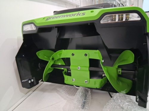 Greenworks POWERALL 20" Brushless Snow Blower Kit with battries and charger - 48v - (MODEL:sn3200) image 4
