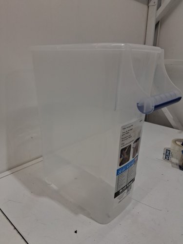 BROIL KING WOOD PELLET STORAGE BIN WITH HANDLE - 20lb Capacity - Clear/Black (MODEL: 66900) image 3