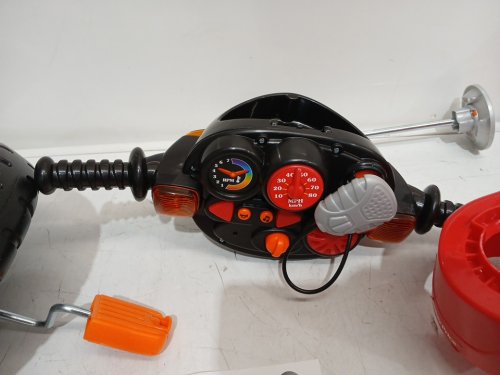 FISHER PRICE HARLEY DAVIDSON MOTORCYCLES TRIKE - 60LBS MAX - black/orange - (model: hpp68 ) image 4