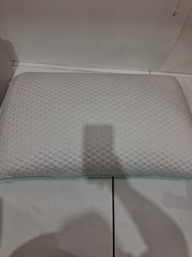 MARTHA STEWART MEMORY FOAM COOLING PILLOW - QUEEN (18" X 28") (MODEL: 1392500) image 3