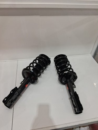 2pk front replacement struts with coil springs - fit for chevrolet pontiac and saturn models - black (model: r082505368) image 3