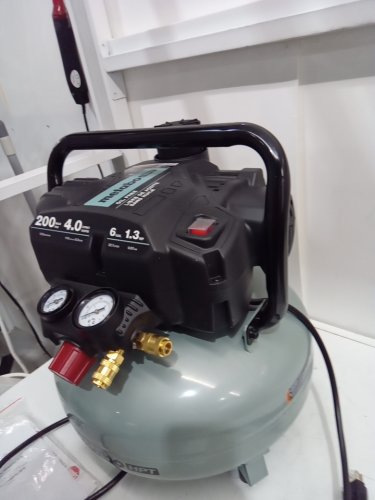 metabo hpt "the tank" pancake air compressor - 200psi / 6 gallon - grey (model: EC914S) image 6