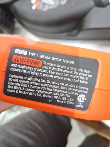 BLACK + DECKER LITHIUM CORDLESS 3-IN-1 TRIMMER/EDGER AND MOWER, WITH 20V BATTERY AND LITHIUM 2 AMP CHARGER - (MODEL:MTC220) image 5