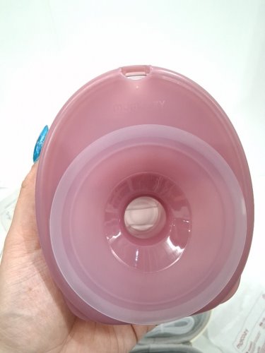MOMCOZY MOBILE STYLE HANDS-FREE SLIM DOUBLE BREAST PUMP - COZY RED (MODEL: BP311) image 7