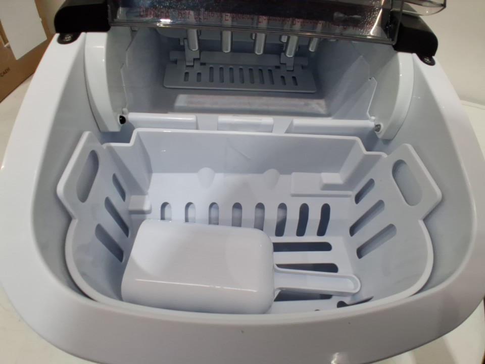 EUHOMY Countertop Ice Maker Machine with Handle, Basket and Scoop - MAKES 26LB/Day - BLACK (MODEL: im-06d/IM001-Bbl-CAEH) image 4