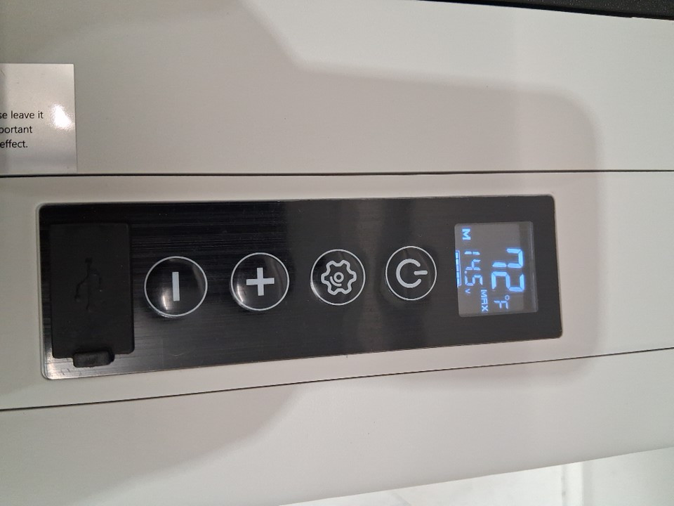 EUHOMY Camping Fridge Freezer with app control - 12/24V DC & 240V AC - 18L - black/grey (MODEL: CF004-25) image 7