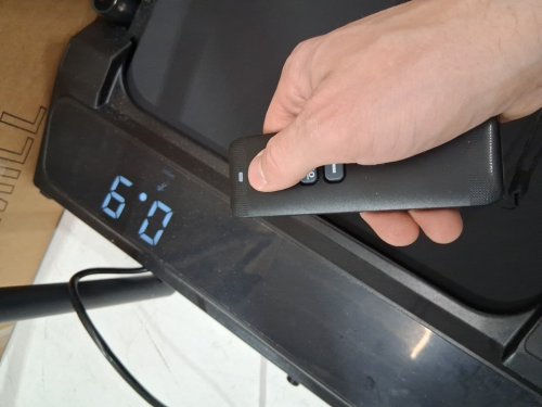 COMPACT UNDER DESK WALKING TREADMILL - 3.0HP - 0.6-7.6MPH - 350lb max - BLACK (MODEL: V300) image 5