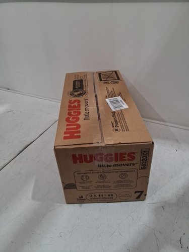 88pk Huggies Little Movers Baby Diapers - size 7 - disney lion king image 2