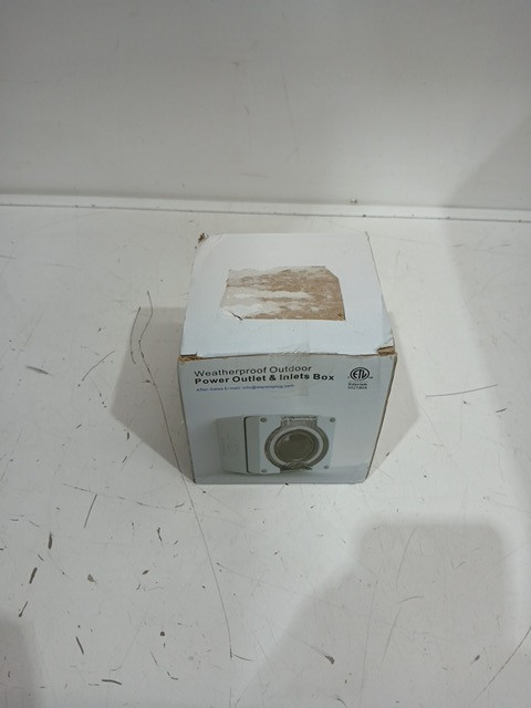 STARELO WATERPROOF POWER OUTLET BOX FOR RVS AND ELECTRIC VEHICLES WITH NEMA L5-30 - 30AMP 125V - GREY (MODEL:0471450) image 2