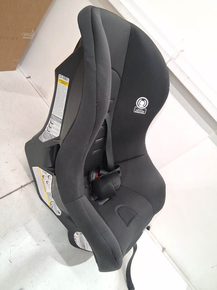 cosco kids scenera 5-point harness infant car seat with cup holder attachment - 40lbs max - black (model: ‎22183CKOT) image 8
